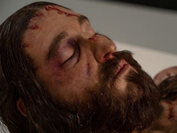 В Испании создали гиперреалистичную копию изрезанного тела Иисуса Христа
